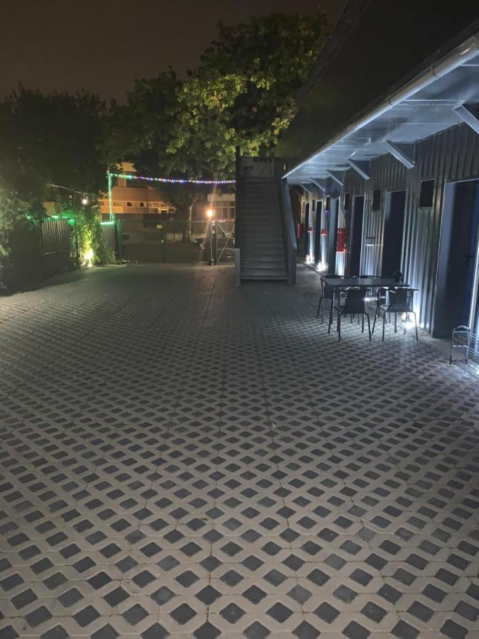 Motel Home Berlin Exterior foto